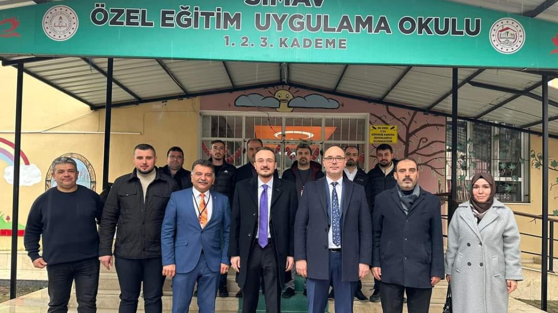 Ak Parti Simav Belediye Başkan Adayı Ecz.Ahmet Kulat'ın Okulumuzu Ziyareti